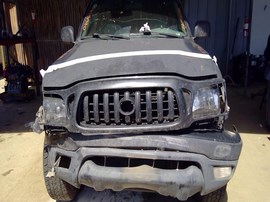 2001 TOYOTA TACOMA, BLACK, SR5 MODEL, EXTD CAB, 3.4L, AT,  4WD. Z26380